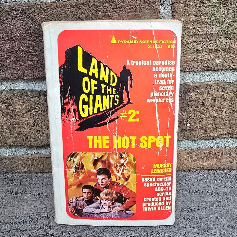 Land of The Giants #2 The Hot Spot Vintage SciFi Book Murray Leinster Pyramid